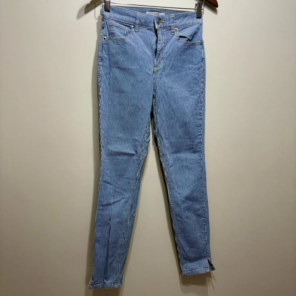 Dynamite High Rise Striped Skinny Jeans Blue White Stretch Denim Size 26 - Picture 2 of 9